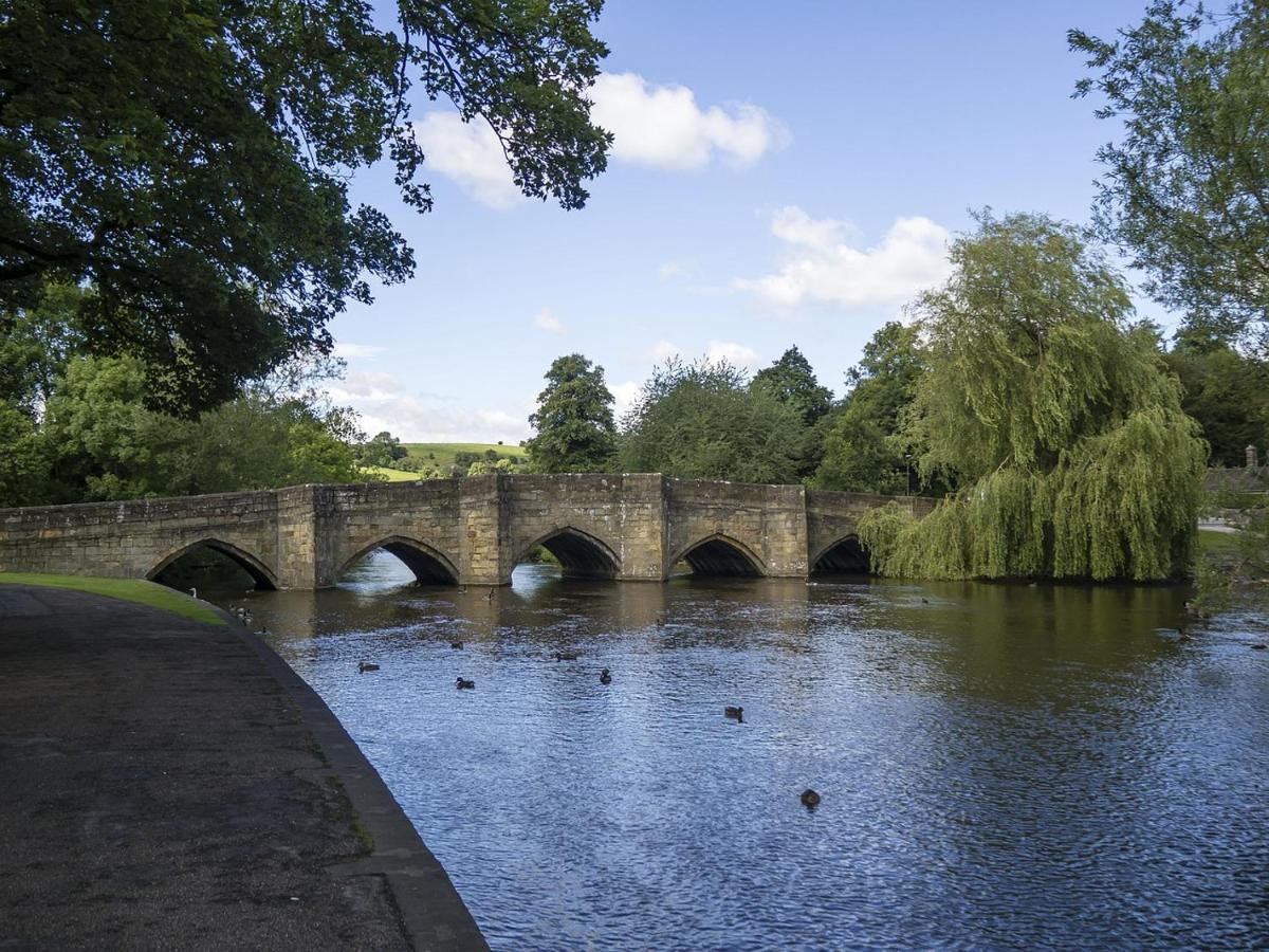 Pass The Keys Old Beams Luxury Style & Comfort In Town Centre Bakewell Bagian luar foto